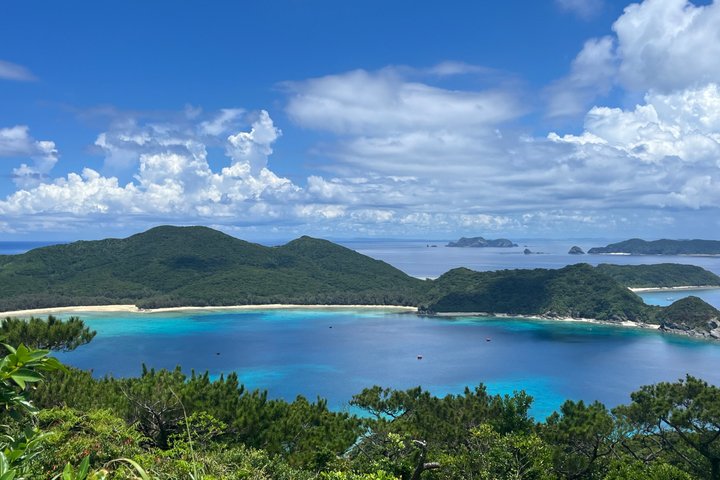 Kerama Blue & Zamami Island Tour with Guide & Driver(1-9 guests)