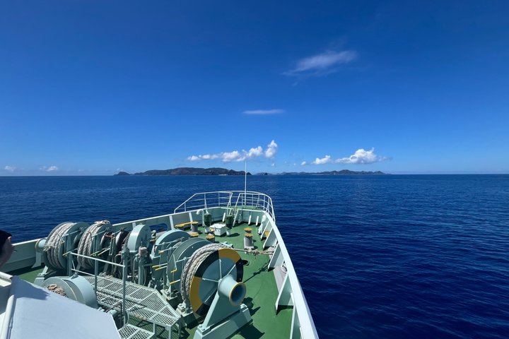 Kerama Blue & Zamami Island Tour with Guide & Driver(1-9 guests)