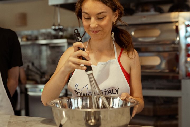 Palermo Pizza & Gelato Cooking Class with Meal & Wine