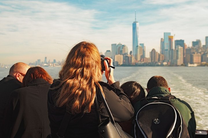 Statue of Liberty and Ellis Island Guided Tour with Ferry