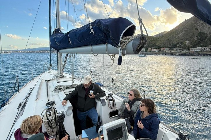 Sailing Tour Taormina Bay