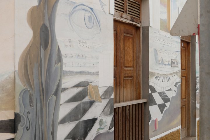 Discover the Sobrados of São Filipe