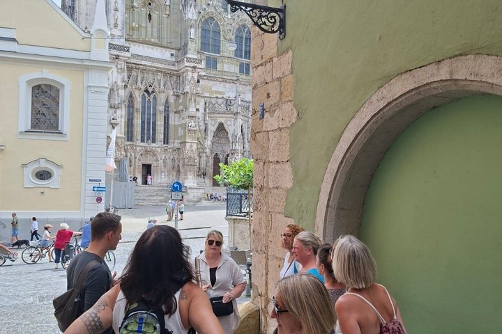 Power, Coins & Mysteries – A Walking Tour Through Regensburg
