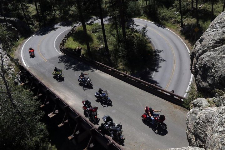 Private Ultimate Open-Top Bison Safari in Custer State Park