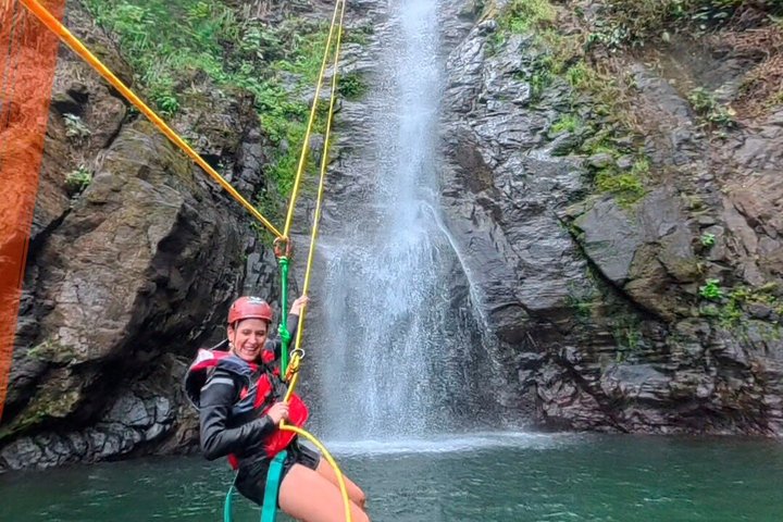 Canyoning The Plans of Gualaca Intermediate