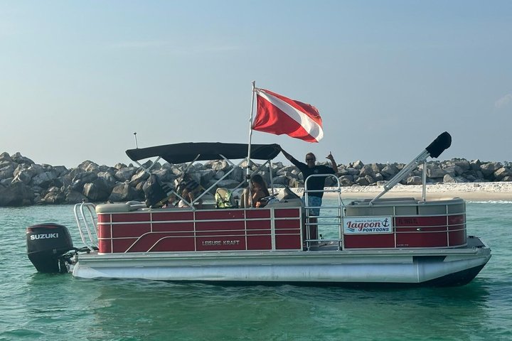 Panama City Beach Small Group Dolphin & Snorkel Tour (Max 6 )