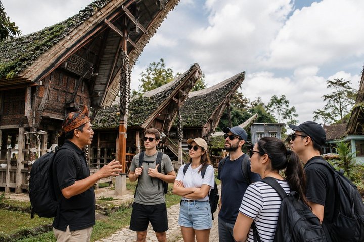 Explore Toraja Culture Heritage in 3 Days from Makassar