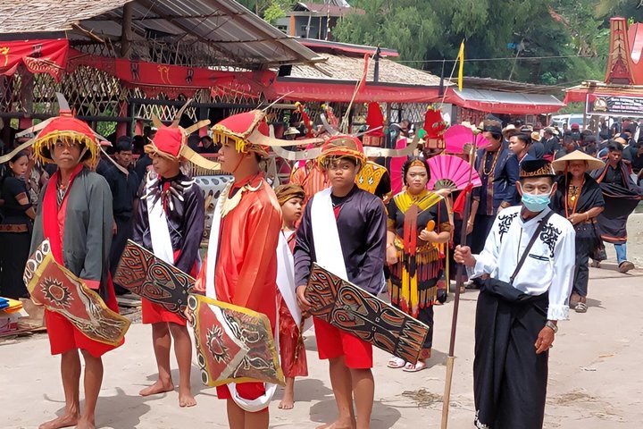 Explore Toraja Culture Heritage in 3 Days from Makassar