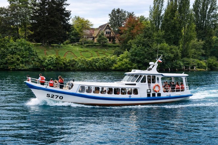 Valdivia Rivers & Punucapa Navigation Tour