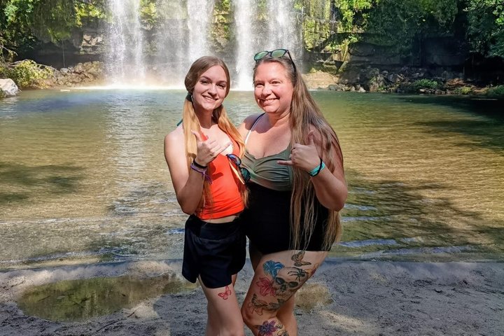Sloth Watching , Coffee, Chocolate & waterfall Experience