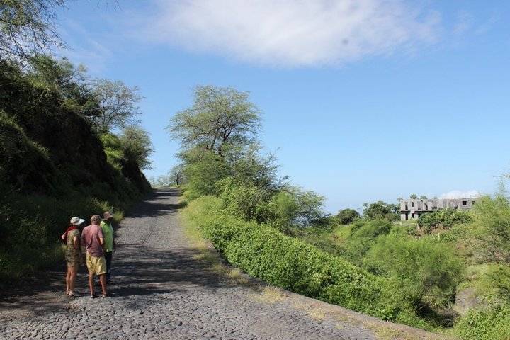 Full day tour of the island with lunch in Mosteiros