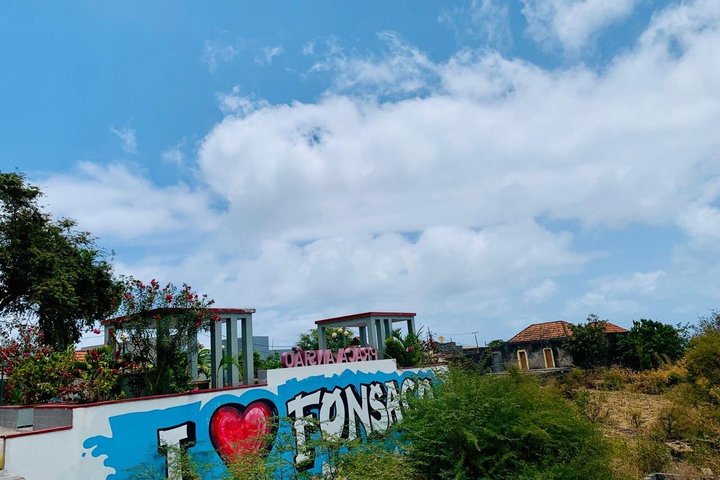 Full day tour of the island with lunch in Mosteiros