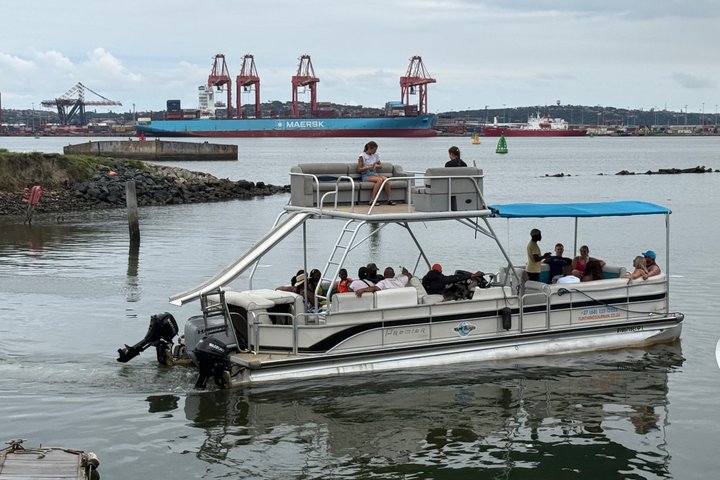 Luxury Harbour Ocean Boat Cruise