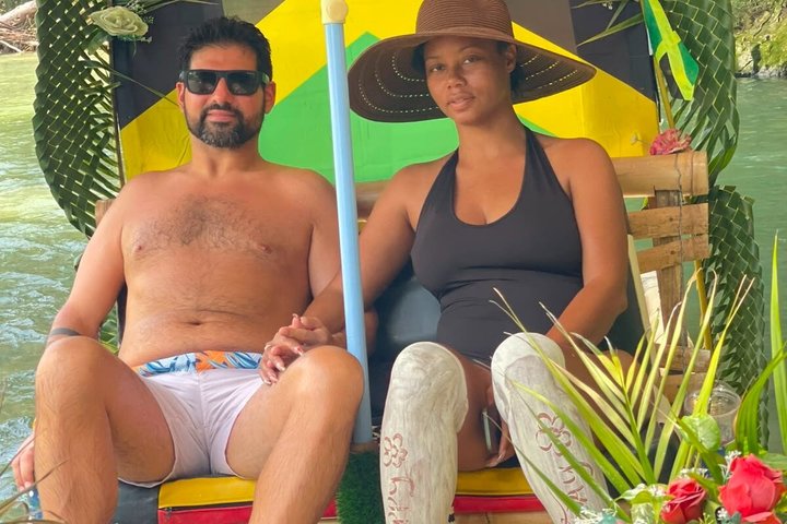 Jamaica Bamboo Rafting Experience with Lime Stone Massage