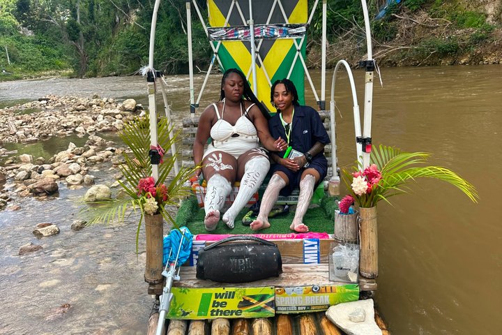 Jamaica Bamboo Rafting Experience with Lime Stone Massage