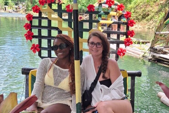 Jamaica Bamboo Rafting Experience with Lime Stone Massage