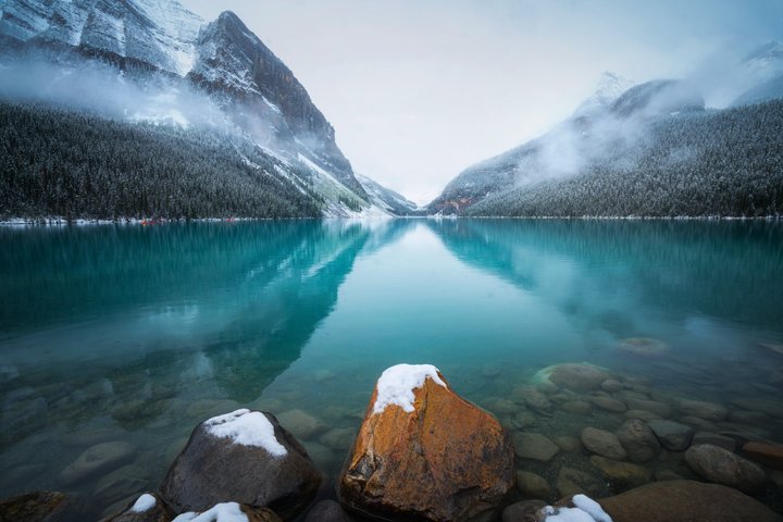 Lake Louise Moraine Lake Day Trip from Banff Calgary Canmore