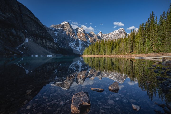 Lake Louise Moraine Lake Day Trip from Banff Calgary Canmore