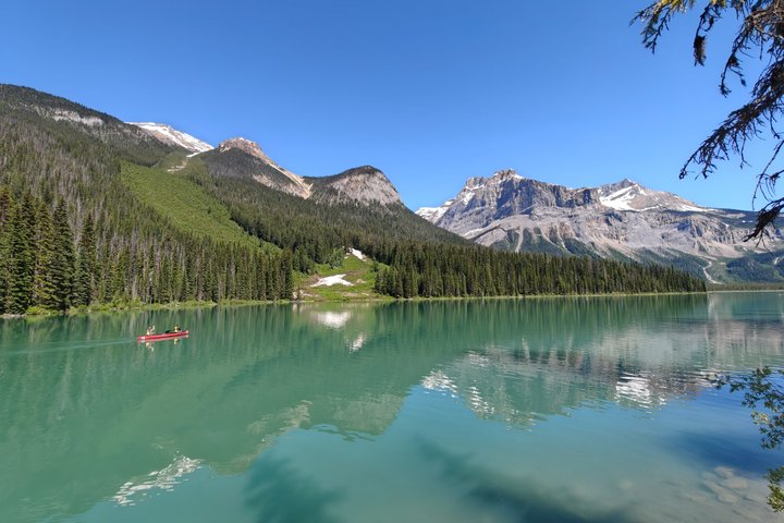 Lake Louise Moraine Lake Day Trip from Banff Calgary Canmore