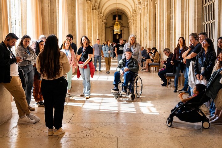 Madrid: Royal Palace Guided Tour with Skip the Line Ticket