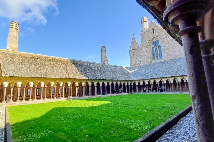 Mont Saint-Michel | with Local Guide & Tickets | From Cherbourg