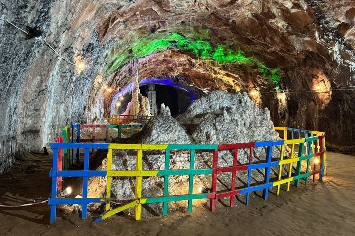 Private Khewra Salt Mine Day Tour From Lahore & Islamabad