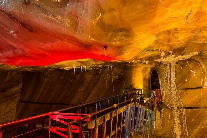 Private Khewra Salt Mine Day Tour From Lahore & Islamabad