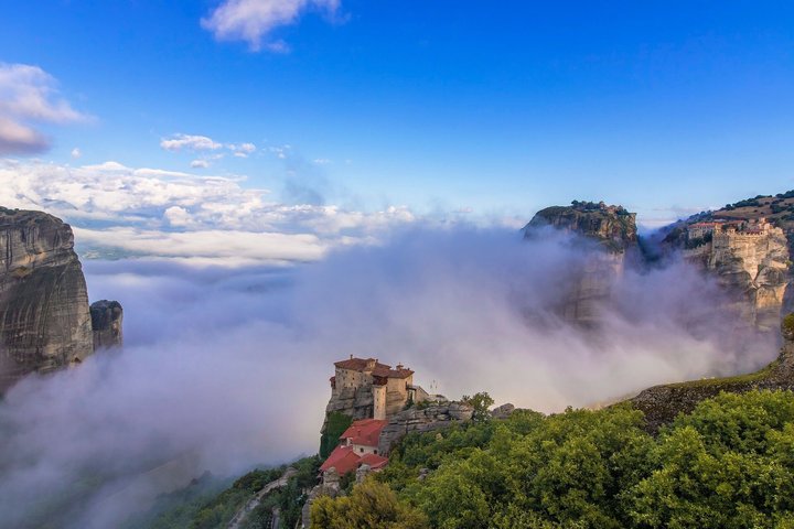 Athens: Meteora Monasteries Tour, Caves, Beachfront Stops & Lunch