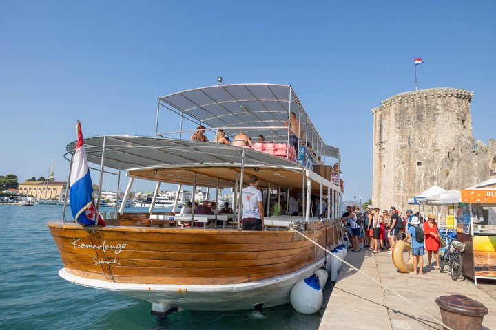 From Trogir: Blue Lagoon Drvenik Islands and Vela Rina Cruise
