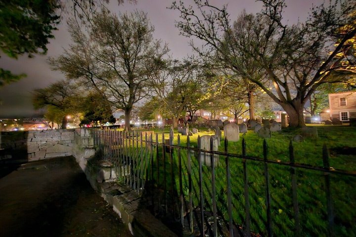 Salem Witch Trials, Ghosts and History Walking Tour