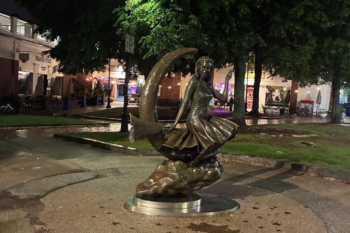 Salem Witch Trials, Ghosts and History Walking Tour