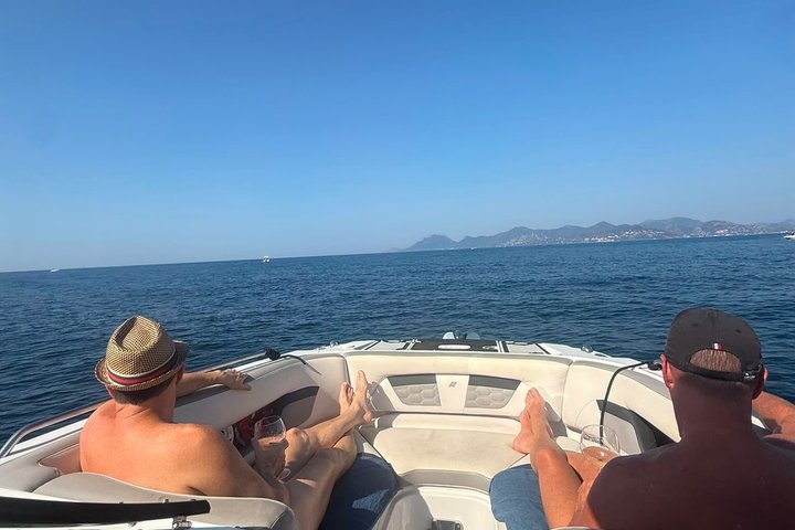 Cannes Private Boat Tour to the Lérins Islands – Relax & Snorkel