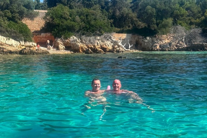 Cannes Private Boat Tour to the Lérins Islands – Relax & Snorkel