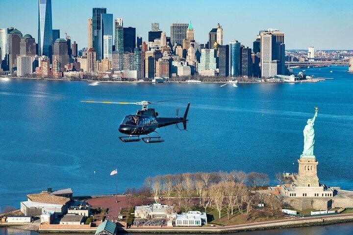 New York City Skyline Helicopter Tour from New Jersey