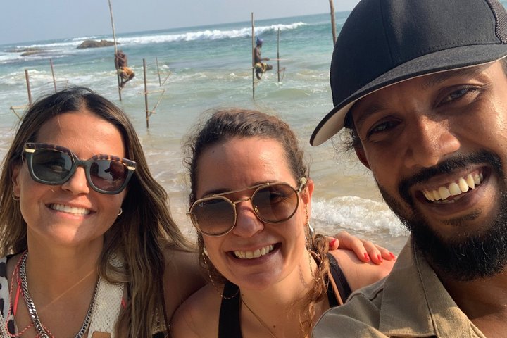 Galle Day Trip with Stilt Fishing & Turtle Hatchery