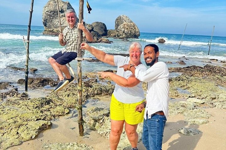 Galle Day Trip with Stilt Fishing & Turtle Hatchery