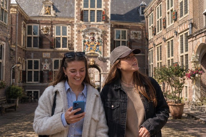 Alkmaar Self Guided Sherlock Holmes Murder Mystery Game