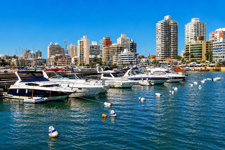 Discover Punta del Este: Private City Tour with a Local Guide