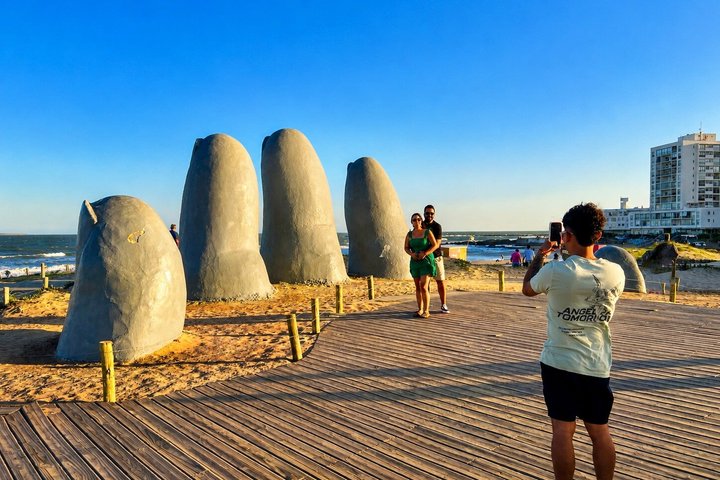 Discover Punta del Este: Private City Tour with a Local Guide