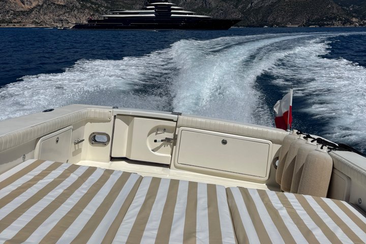 Private Luxury Boat Tour on an Exclusive Day-Cruiser Nice/Monaco
