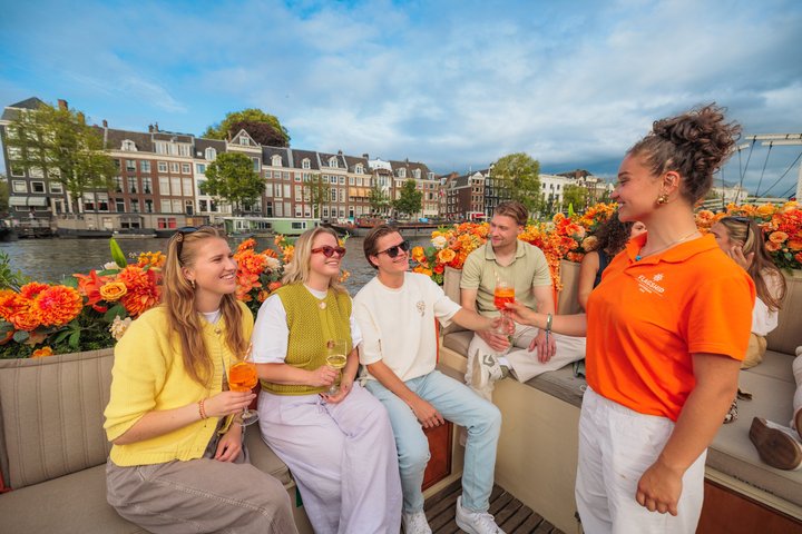 Amsterdam Luxury Canal Cruise + Unlimited Drinks & Bites option