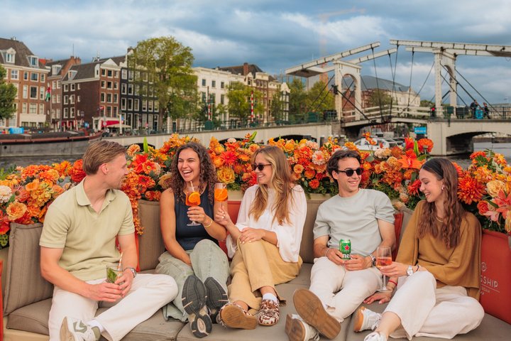 Amsterdam Luxury Canal Cruise + Unlimited Drinks & Bites option