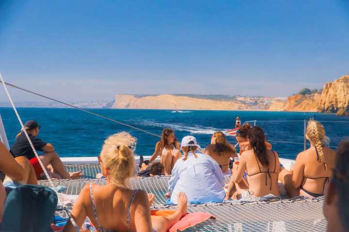 Golden Coast Sailing Tour for 3.5 hours in Ponta da Piedade Lagos