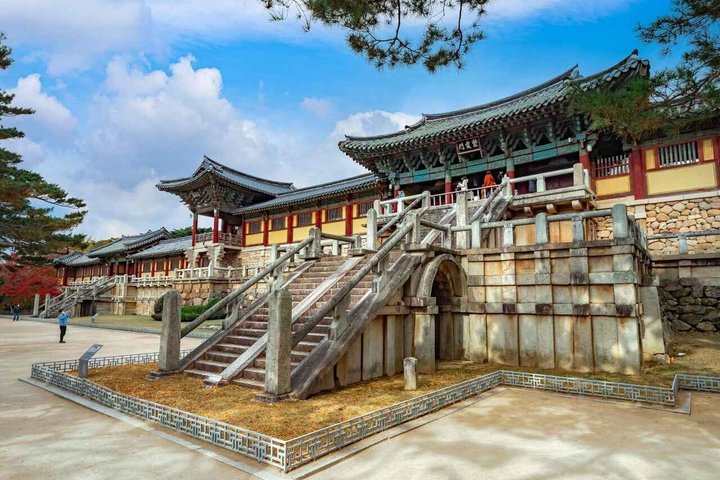 Gyeongju: Small Group Tour with Busan & Gyeongju Pick-up