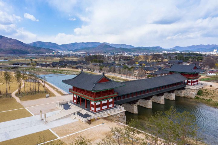 Gyeongju: Small Group Tour with Busan & Gyeongju Pick-up