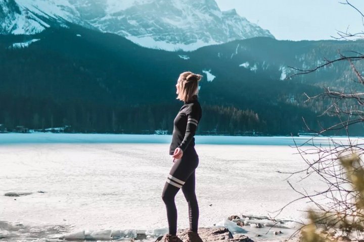 Day Trip to Zugspitze and Eibsee by minivan From Munich