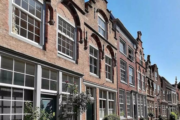 Dordrecht: A Self-Guided Walking Tour of Holland's Oldest City
