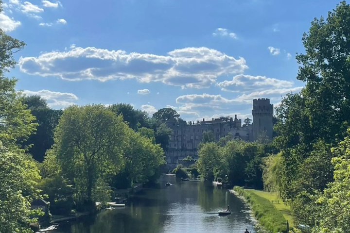 East Gate to Warwick Castle: A Self-Guided Audio Tour