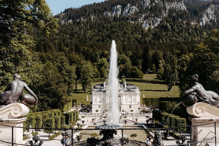 Neuschwanstein Castle and Linderhof Day Tour from Munich