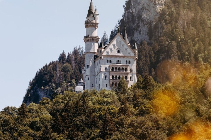 Neuschwanstein Castle and Linderhof Day Tour from Munich